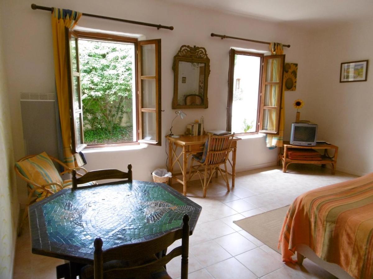 Bed and Breakfast Le Val Leron Valaurie Exterior foto